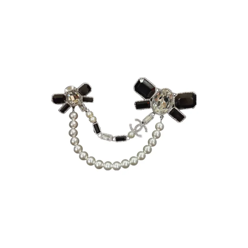 CHANEL Rhinestone Brooches Unisex Black-0