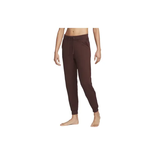 Nike Knitted Sweatpants Women's Red Brown