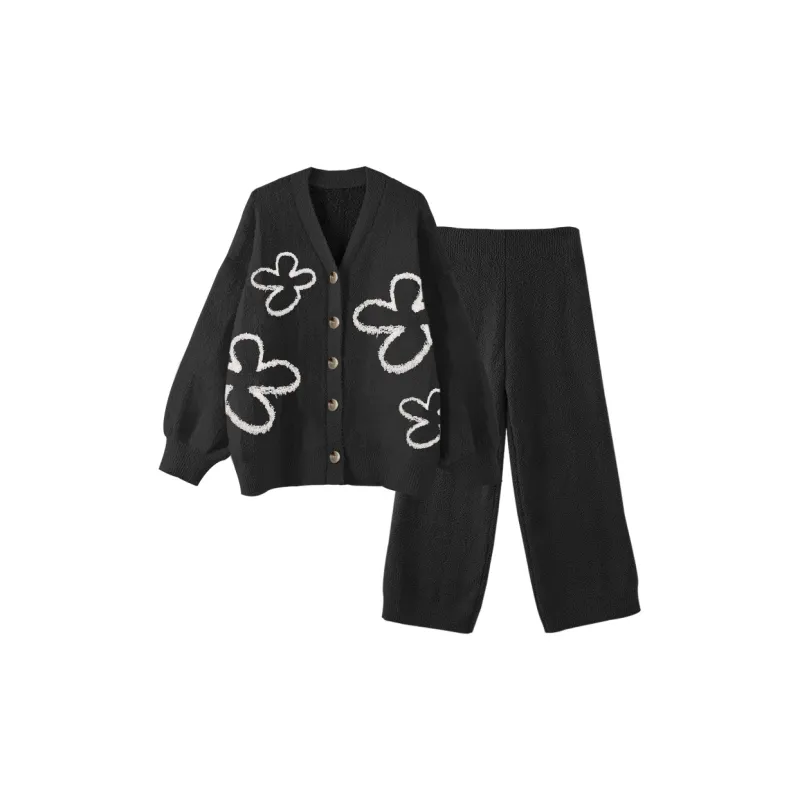 Chun Xi Home Suit Women's Black 3D Effect Floral-0