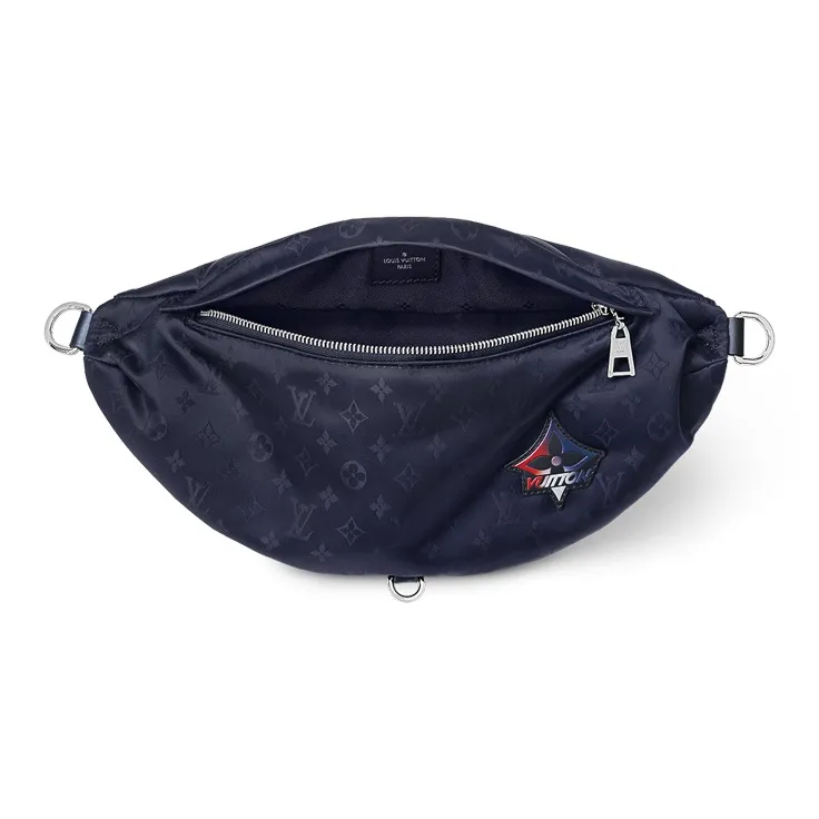 LOUIS VUITTON Bumbag-3