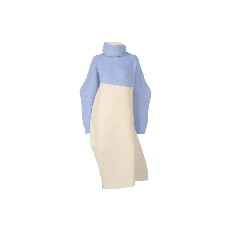 ISSEY MIYAKE Long-Sleeved Dresses Women's Blue With White Lettering-1