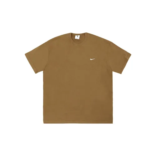 Nike T-Shirts Men Light Brown