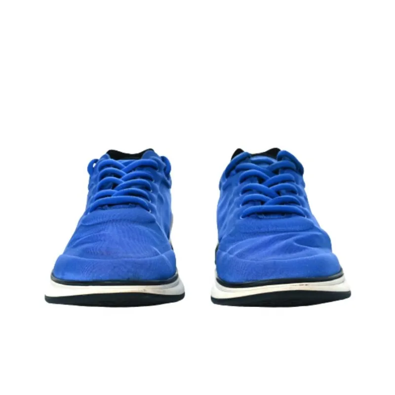 CHANEL CC Logo Sneaker 'Red'-3