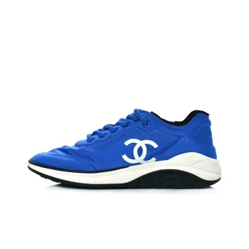 CHANEL CC Logo Sneaker 'Red'
