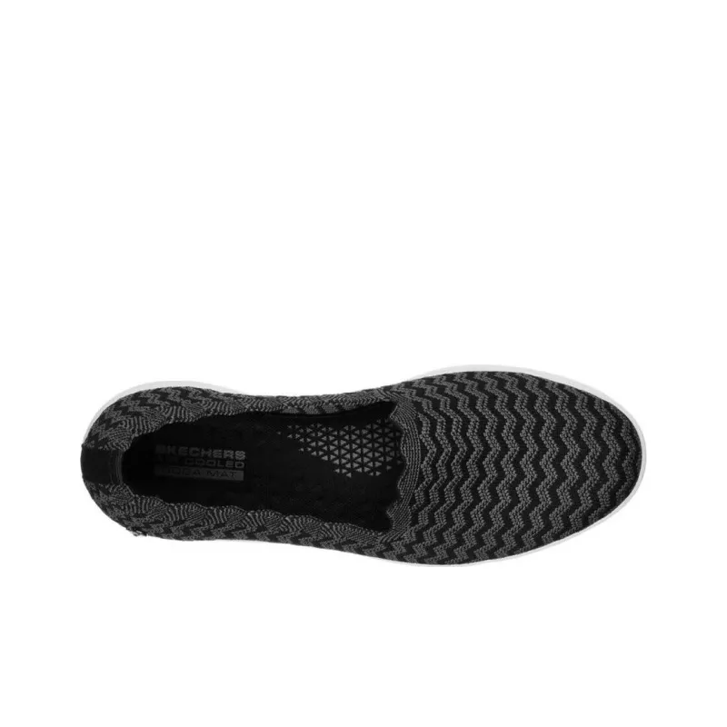 Skechers ON THE GO Dreamy Breathable Lightweight Low Top Casual Shoes Women's Black Gray-2