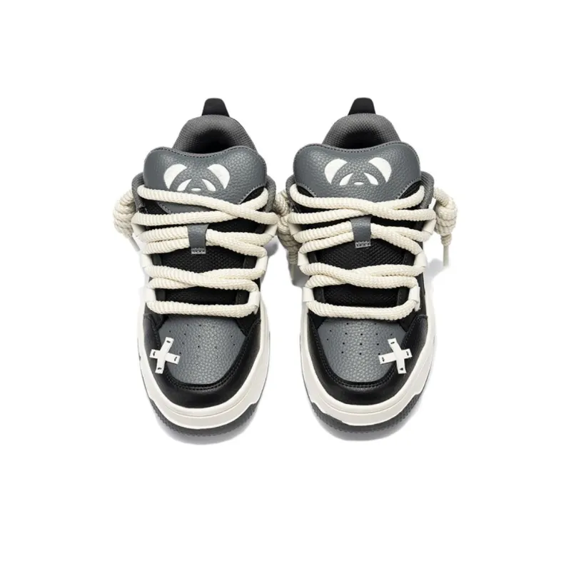 Pandas Move Cushioning Wear-Resistant Mid-Top Skateboard Shoes Unisex Black-4