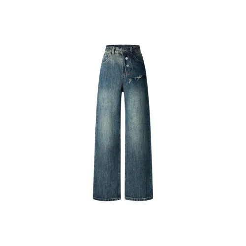 TWOPLUMGIRLS Female Jeans