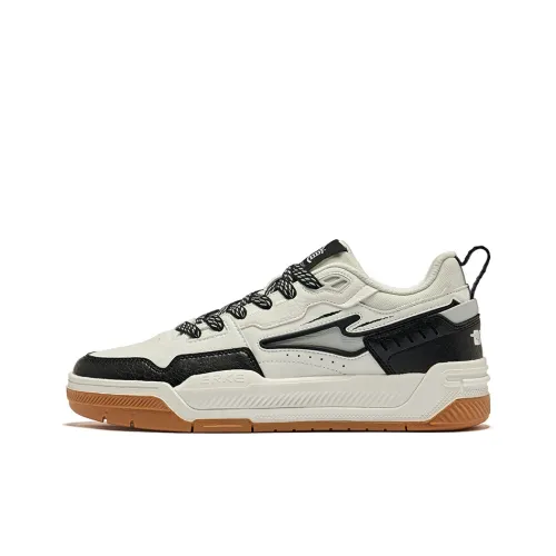 Erke Flying Phoenix Anti Slip Wear Resistant Low Top Skateboard Shoes Men's Microcrystal White Jet Black