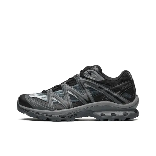 SALOMON XT-Quest Hiking / Trekking Shoes Unisex Low-Top Black