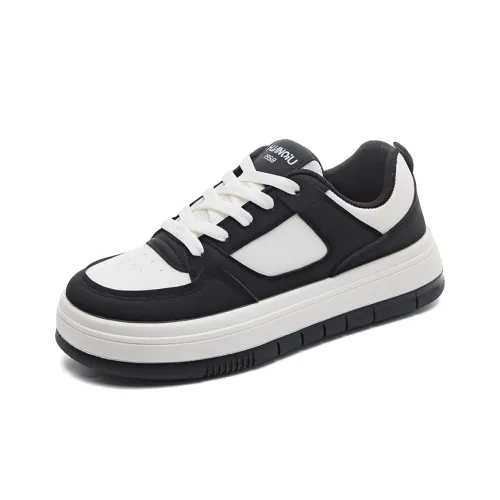 HUANQIU Lightweight And Breathable Low Top Skateboard Shoes Women's Black