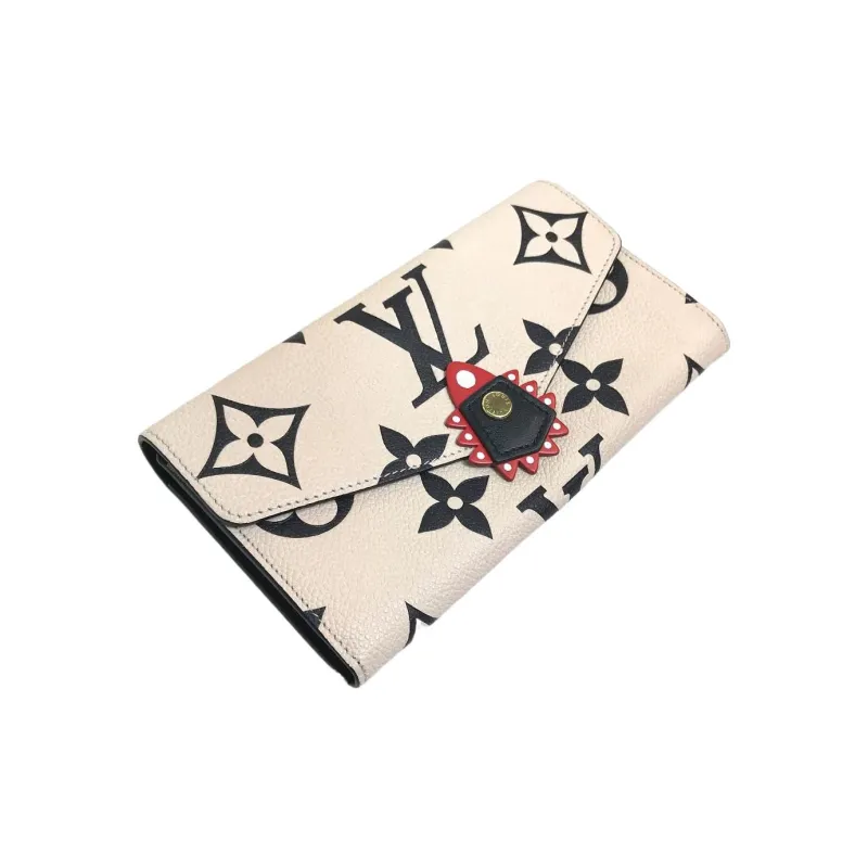 LOUIS VUITTON Crafty Sarah Wallet 16 Card Slot Cream-4
