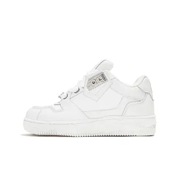 YJ YUAN 2.0 Collection Cushioning Wear Resistant Low Top Skateboard Shoes Unisex White