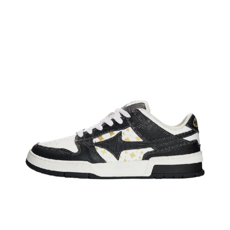 EXQUISITE Slip-Resistant Low-Top Skateboard Shoes Unisex-0
