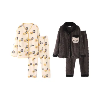 Chun Xi Pajama Set Unisex White Yellow Small Daisy Dark Brown
