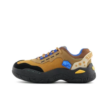 STUCKB Low-Top Outdoor Shoes Unisex Rescue Jinge