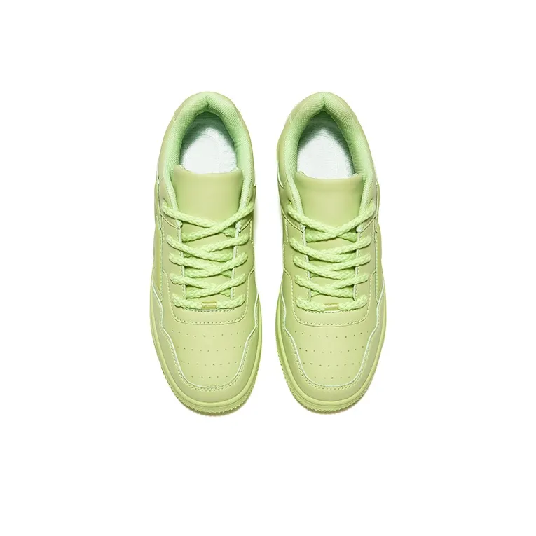 A1 Small White Shoes Coverage Wear-Resistant Lightweight Low-Top Skateboard Shoes Unisex-31