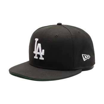 UNDEFEATED Baseball Caps Unisex Black