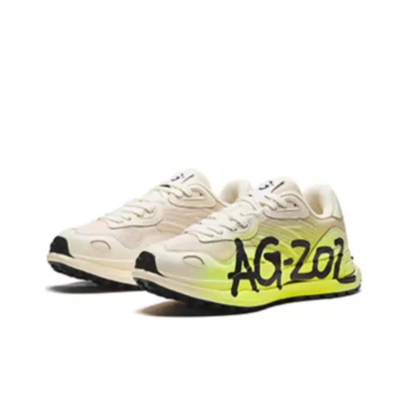 Anta Cushioning Wear-Resistant Low-Top Running Shoes Men's Beige Green Black-1