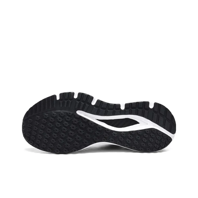 LOTTO Cushioned Slip Resistant Support Low Top Running Shoes Women's Black/White-5