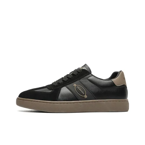 TRUMPPIPE Skateboard Shoes Men Low-Top Black