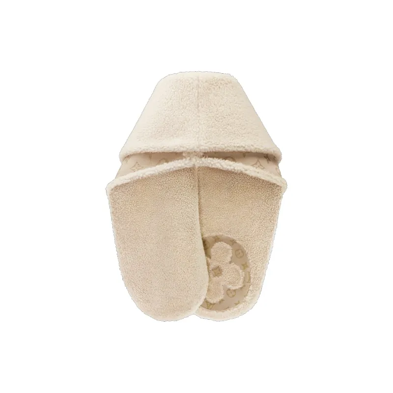 LOUIS VUITTON Shearling Lv Snug Scarf-1