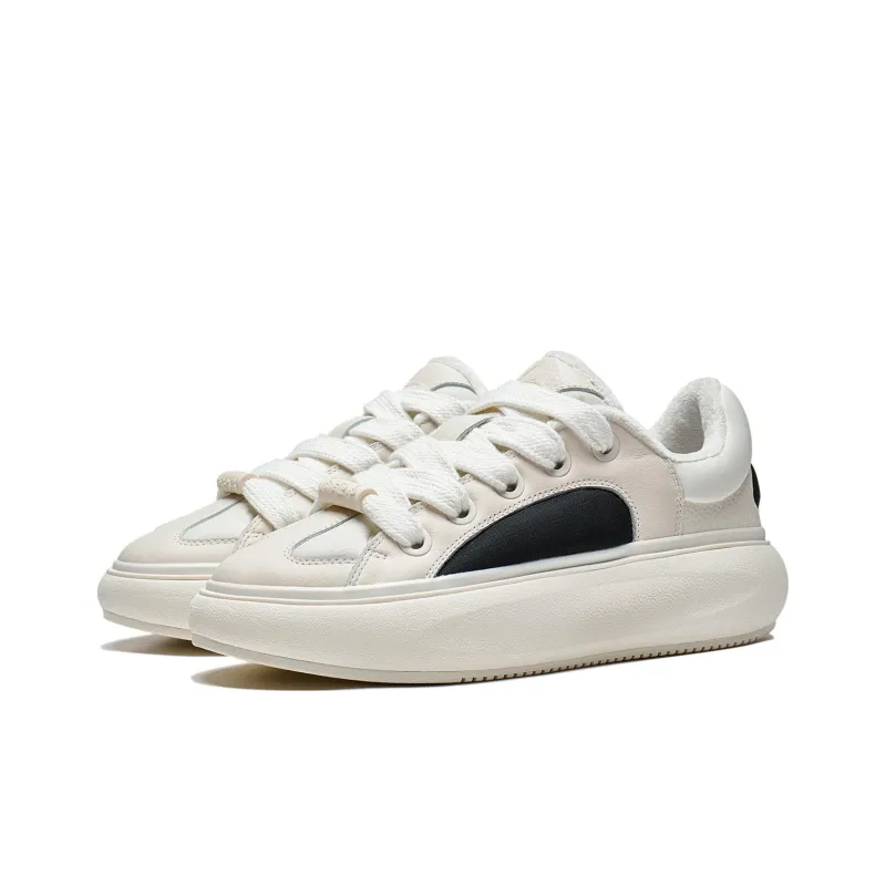 LiNing Yun You C4D Cushioned Slip Resistant Low Top Casual Shoes Men's Black White-2