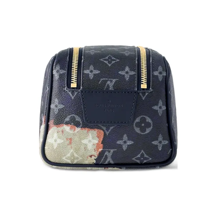 LOUIS VUITTON Dopp Kit Leather Toiletry Bag, Storage Bag Men's Ink Blue-2