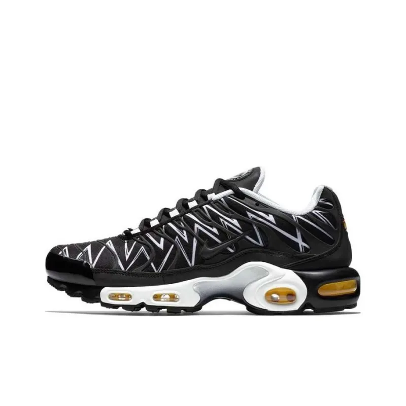Nike Air Max Plus Shark Black-0