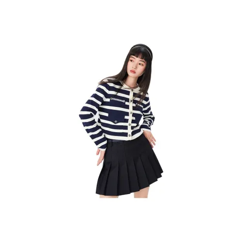 Hopeshow Knitwear Women's White Base With Blue Stripes