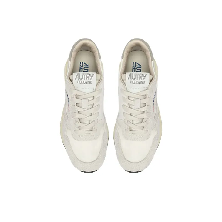 AUTRY 01 Medalist Low Suede Sneakers-3