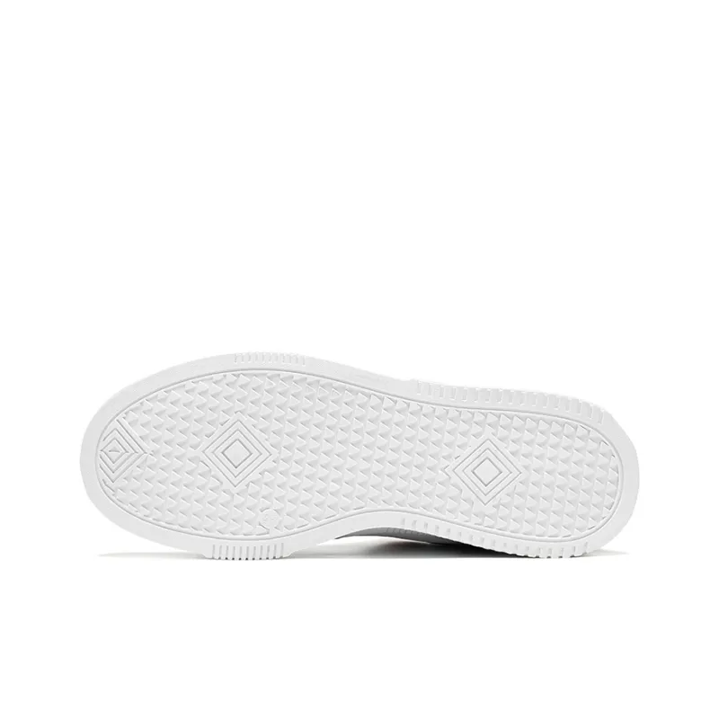 Warrior Paisley Wave Non-slip Lightweight Mid-Top Skateboard Shoes Unisex White Dark Blue-5