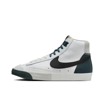 Nike Blazer Mid 'Remix'