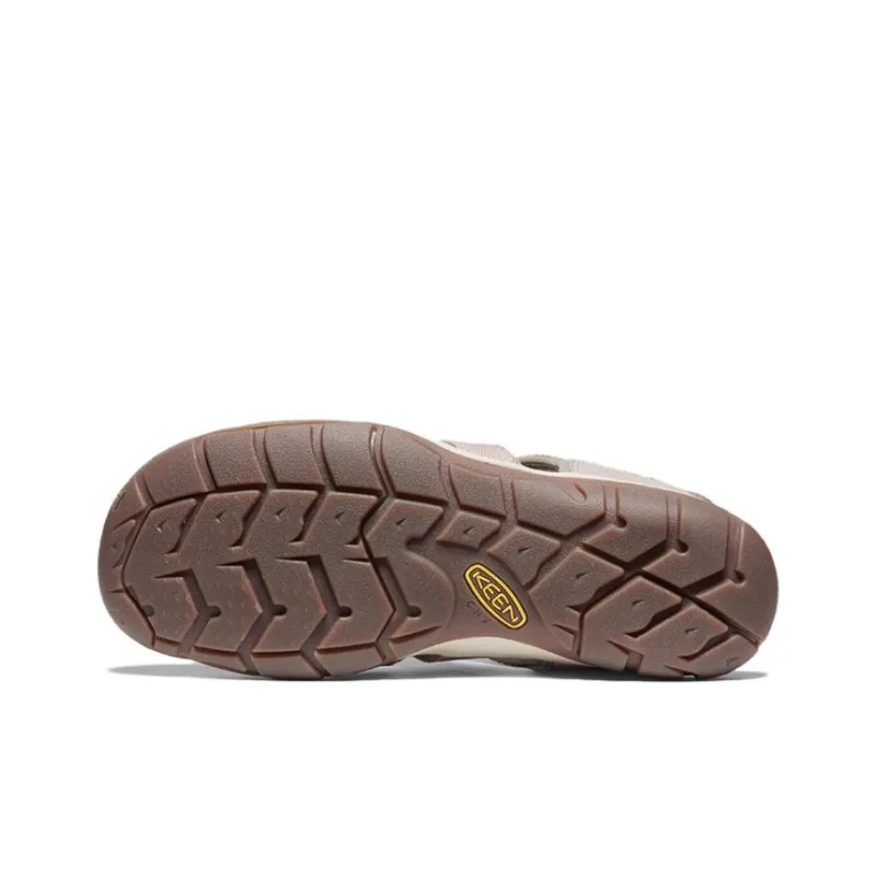 KEEN Clearwater Abrasion Resistant Slip Resistant Beach Sandals Women's Light Gray Light Yellow Umber-4