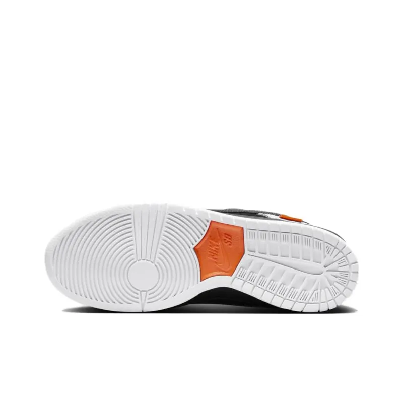Nike Sb Dunk Low Tightbooth-5