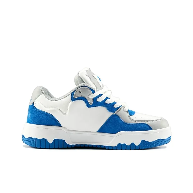 XIANGGUAN XGGO Lightning No.1 Wear Resistant Slip Resistant Low Top Skateboard Shoes Unisex White Blue-1