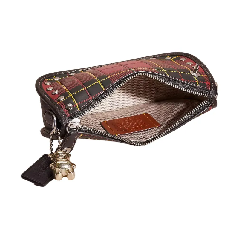 COACH Swinger Shoulder Bags-2