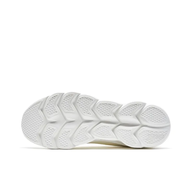 XTEP Anti-Slip And Wear-Resistant Breathable Low-Top Running Shoes Men's Sail White-2