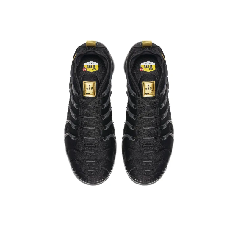 Nike Air VaporMax Plus Black Metallic Gold Anthracite-3
