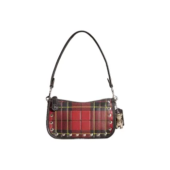 COACH Swinger Shoulder Bags