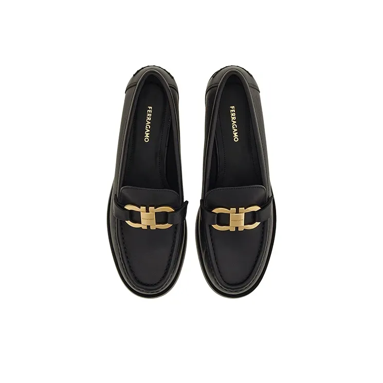 FERRAGAMO Logo-plaque Leather Loafers-4