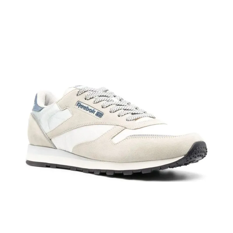 Reebok Lace up Low top Sneakers-2