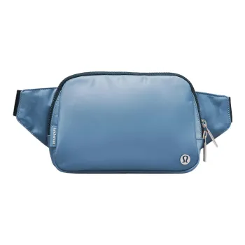 Lululemon Everywhere Fanny Packs Utility Blue Color Diving Submarine