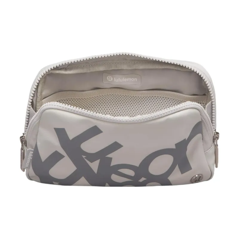 Lululemon Everywhere Fanny Packs Steam & Rhinoceros Gray-3