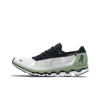 On Running Cloudboom White Black
