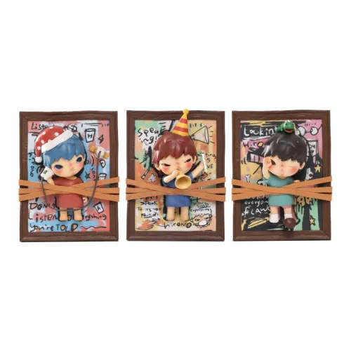 POP MART Hirono Ono Listen Speak Watch Hang Tag Box 11.2cm