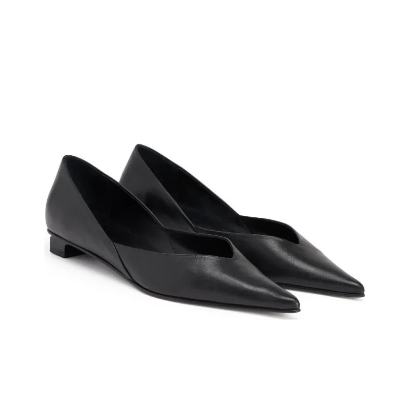 AMIPARIS Pointed Flat Leather Pumps-3
