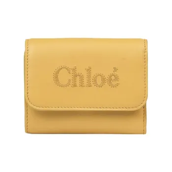 Chloe Bright Calfskin Wallet Trumpets Women's Honey Gold