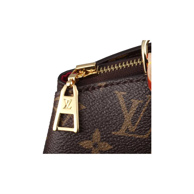 LOUIS VUITTON Petit Palais-7