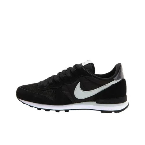 Nike Internationalist Black Smmt White-Ntrl Grey-White