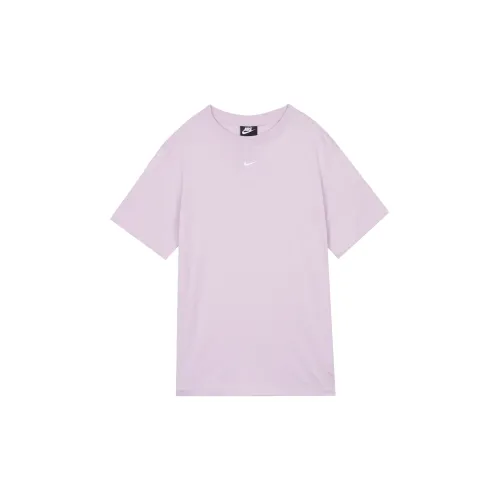 Nike Sportswear Essentials Series T-Shirts Women's Light Purple